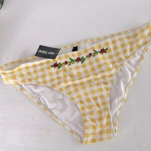 Hot Topic Plus Size Disney’s Belle Flounce Gingham swim suit bottom NWT Disney